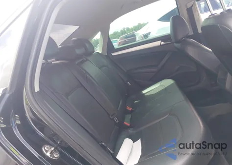 2012 Volkswagen Passat 2.5L Se из США, поврежденный, VIN 1VWBP7A3XCC070451